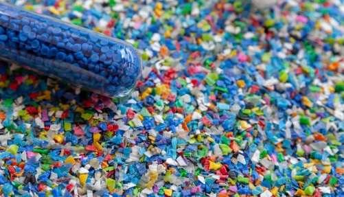 La revolución en el reciclaje de plasticos permite a los microplasticos no perder calidad